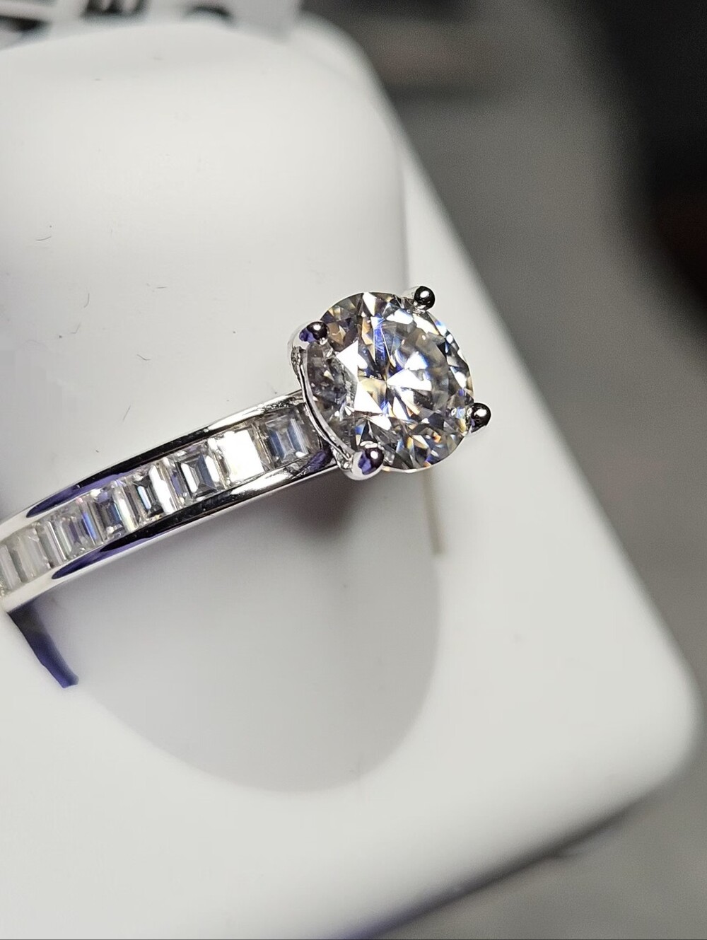 NWT Sterling Silver Moissanite Engagement Ring Channel Set Baguette Band Size 6